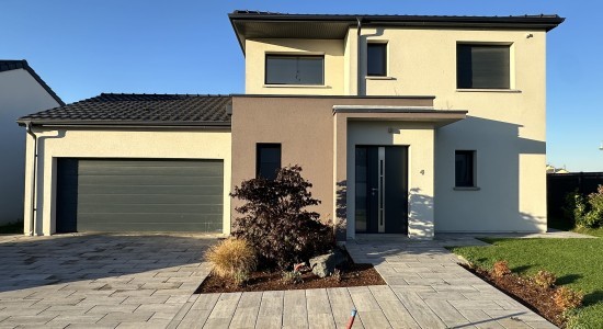 Maison moderne : Design et fonctionnalité en Lorraine par Maisons Atrium