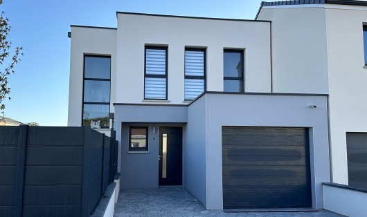 Maison moderne avec toiture terrasse au sud de Nancy | Maisons Atrium